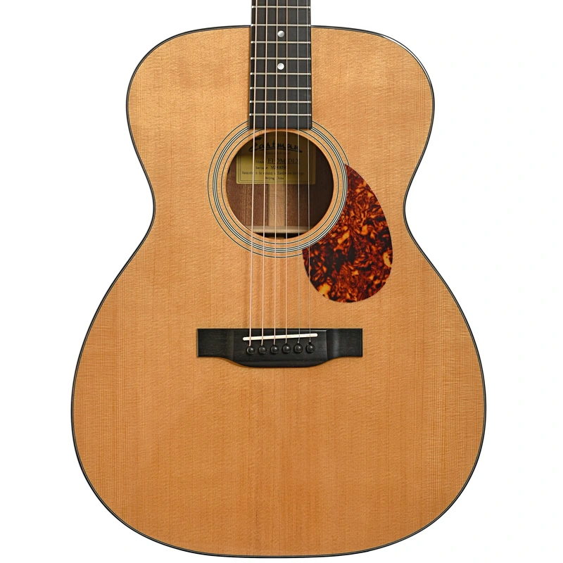 Eastman E1OM Deluxe Acoustic Guitar & Gigbag