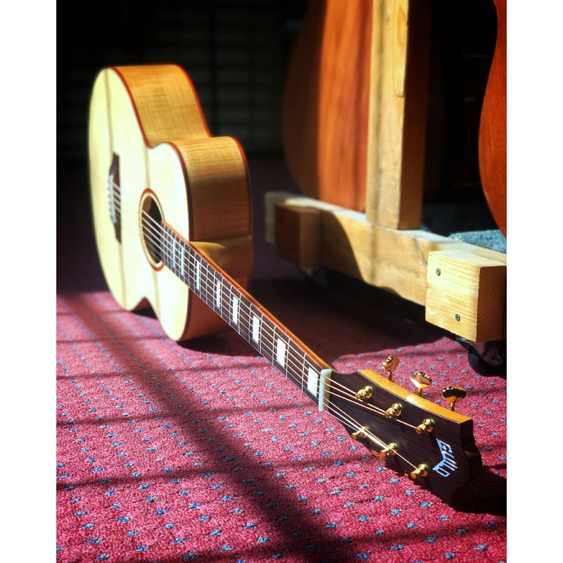 Guild Jumbo Junior Reserve Maple Guitar with Pickup