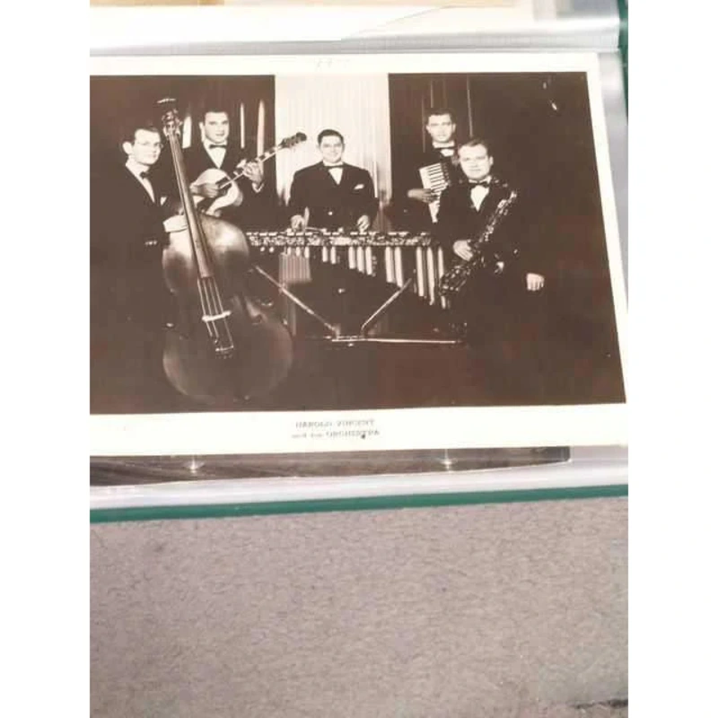 Harold Vincent and His Orchestra Publicity Photo