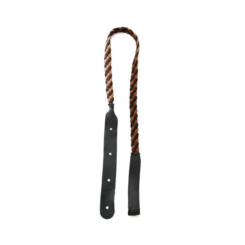 LAKOTA LEATHERS FLAT BRAID MANDOLIN STRAP, BLACK/TOBACCO
