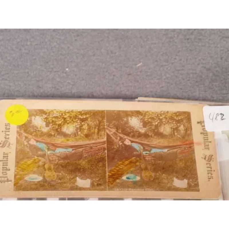 Stereoscopic Card