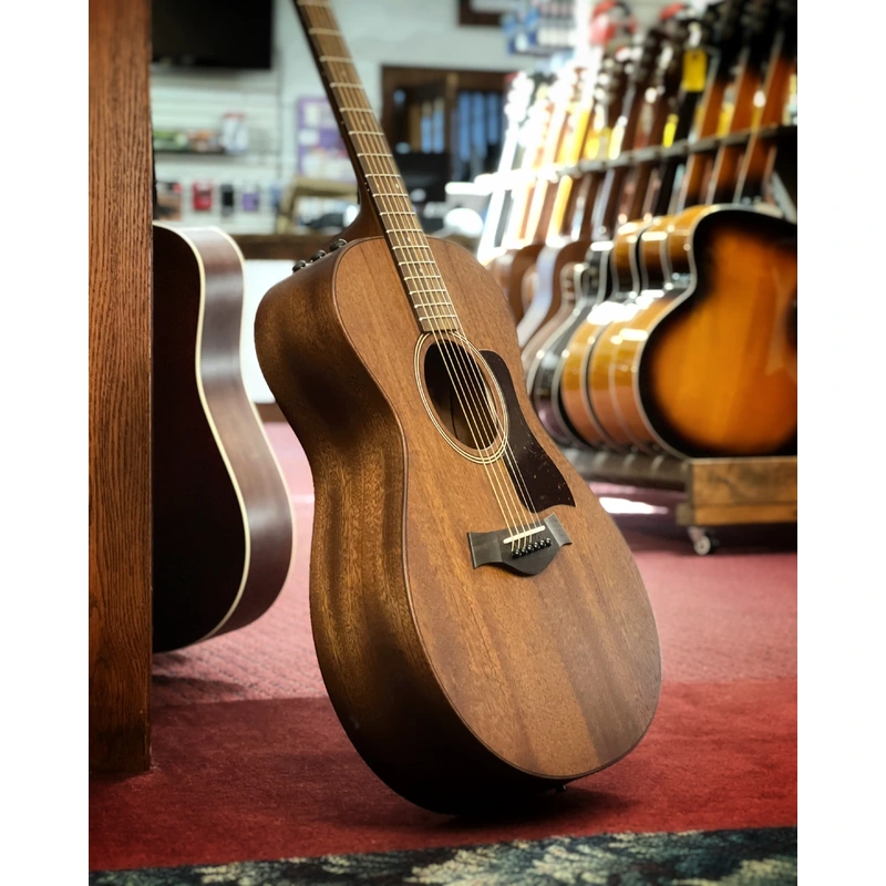 Taylor American Dream AD22e Acoustic-Electric Guitar