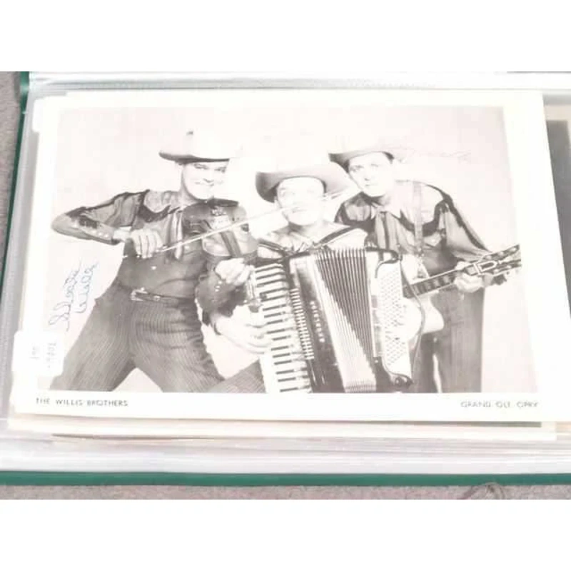 Willis Brothers Publicity Photo (Autographed)